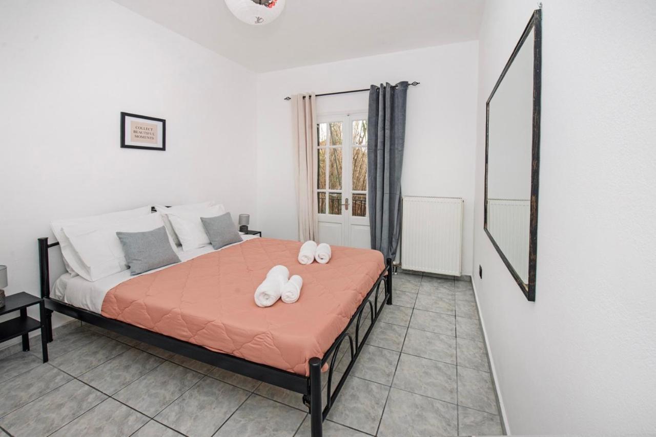 Ionian Luxury Apartments Perama  Exterior photo